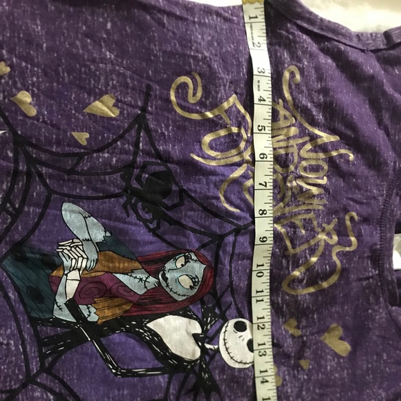 beautiful Disney blouse size M - Picture 5 of 9